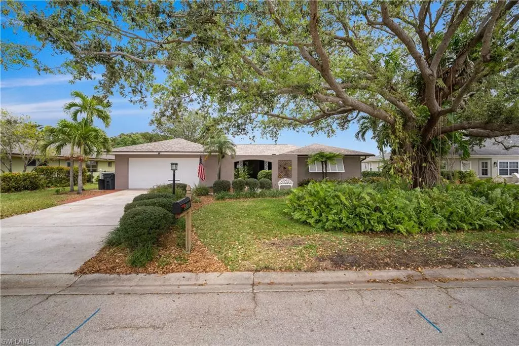 Fort Myers, FL 33919,5331 Chippendale CIR W