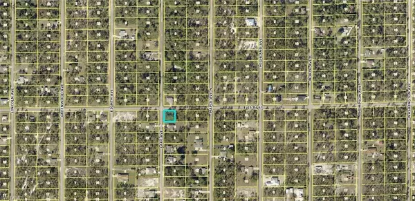 Lehigh Acres, FL 33972,900 E 15th ST