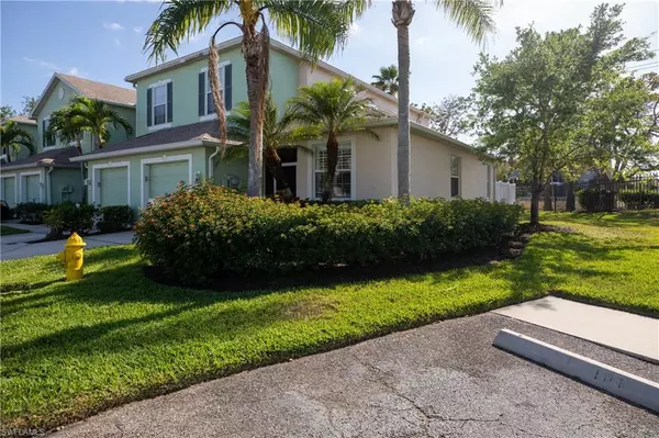 Fort Myers, FL 33916,3614 Pine Oak CIR #106