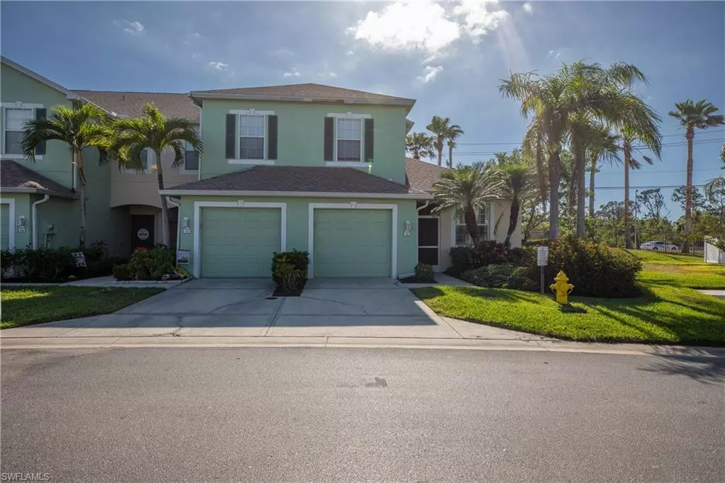 Fort Myers, FL 33916,3614 Pine Oak CIR #106