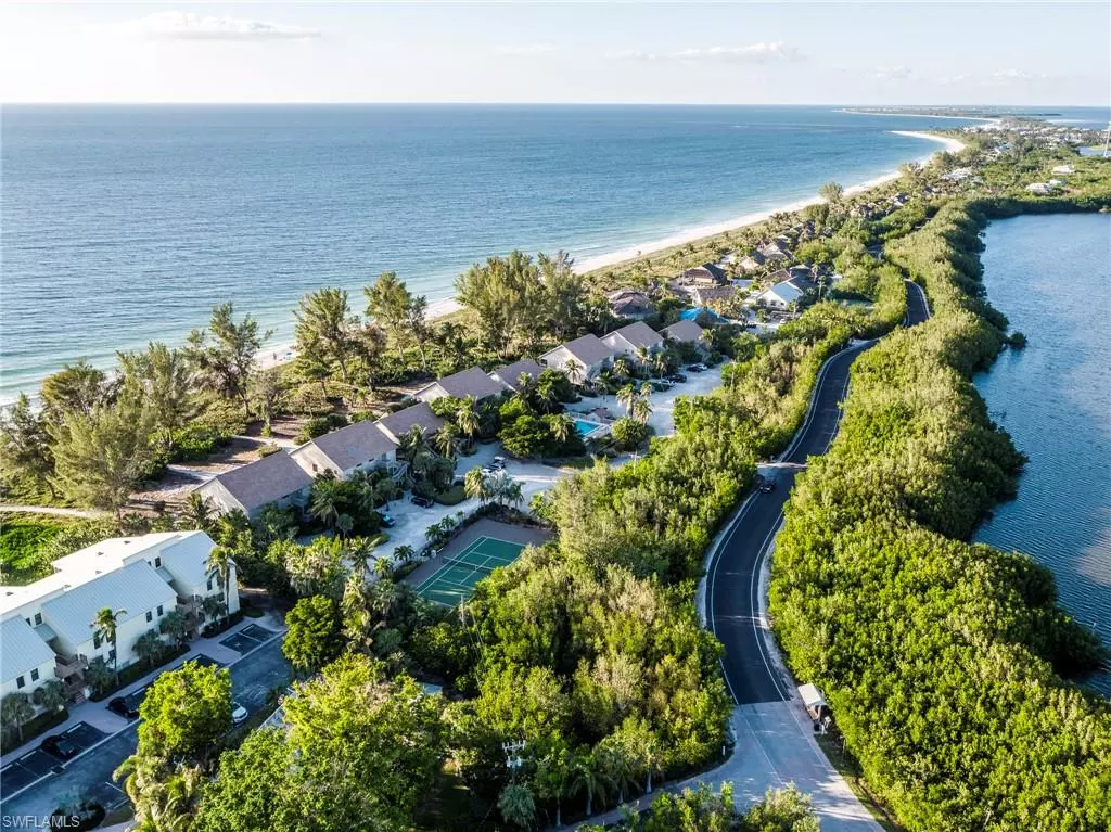 Captiva, FL 33924,1411 Beach Cottages