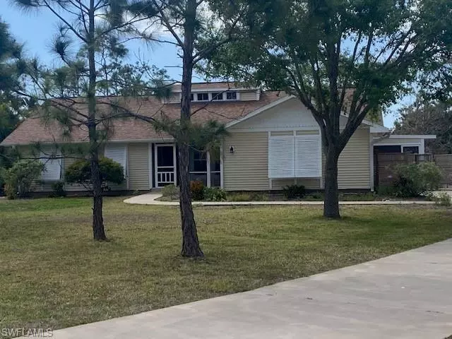 Fort Myers, FL 33912,15820 Country CT