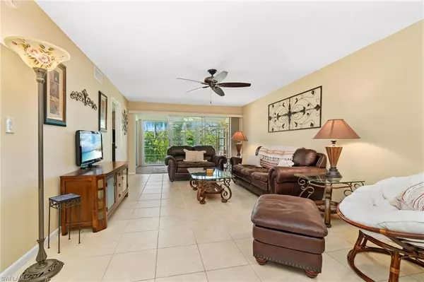 Naples, FL 34112,118 Palm DR #10