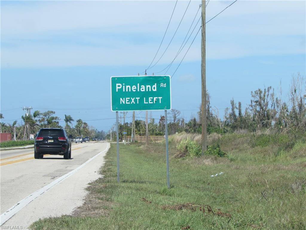 Bokeelia, FL 33922,13350 Stringfellow RD