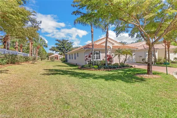 Estero, FL 33928,9001 Springview LOOP