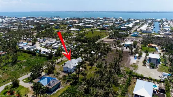 St. James City, FL 33956,2551 Date ST