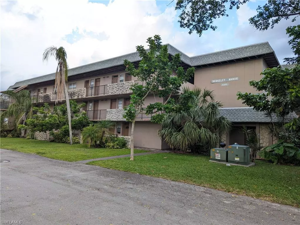 Plantation, FL 33313,5495 NW 10th CT #307