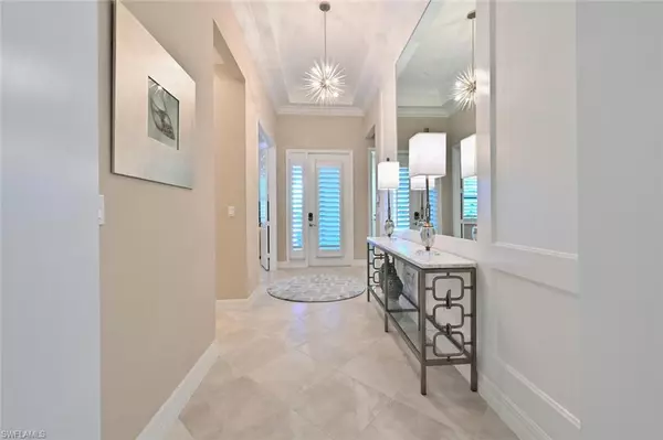 Naples, FL 34109,13670 Mandarin CIR