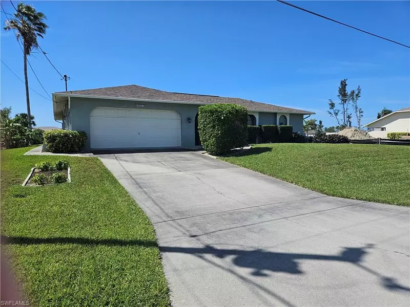 308 SW 15th ST, Cape Coral, FL 33991