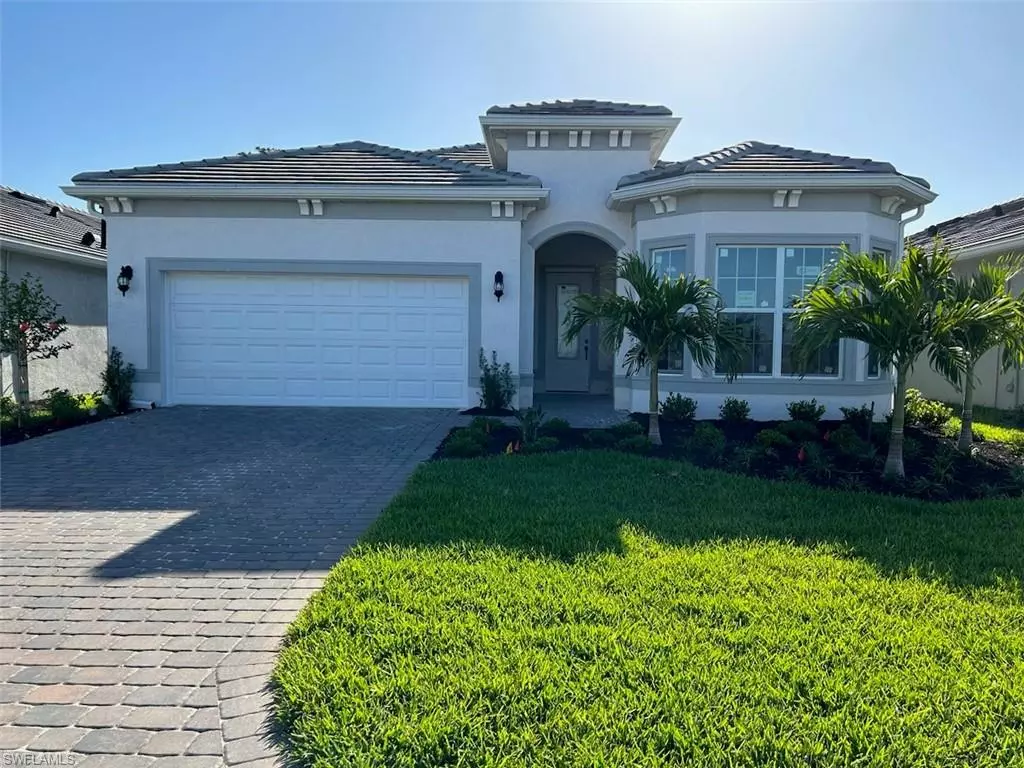 North Fort Myers, FL 33917,17574 Winding Oak LN