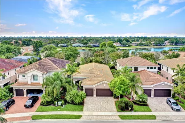 Naples, FL 34109,13772 Luna DR