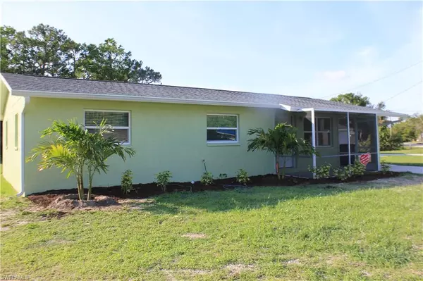 14001 Barcelona AVE, Fort Myers, FL 33905