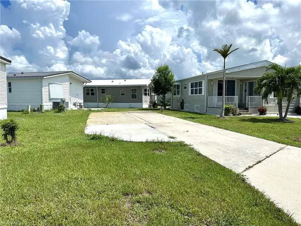 Estero, FL 33928,4740 Liberty LN W