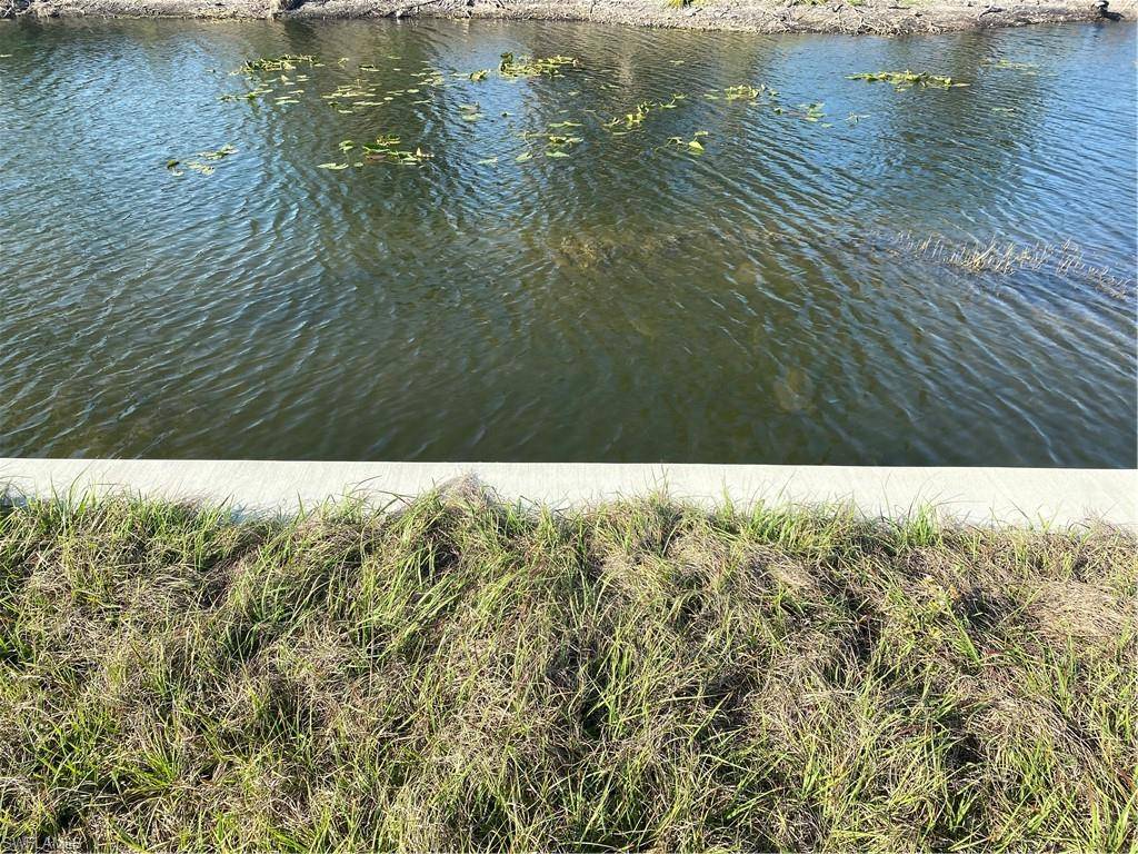 Cape Coral, FL 33991,629 SW 13th ST