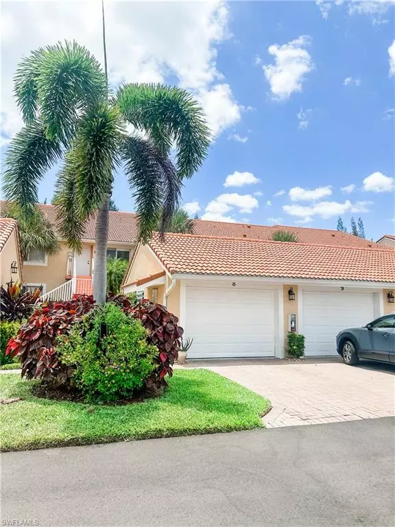 Naples, FL 34112,2380 Bayou LN #9