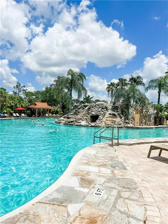 2380 Bayou LN #9, Naples, FL 34112