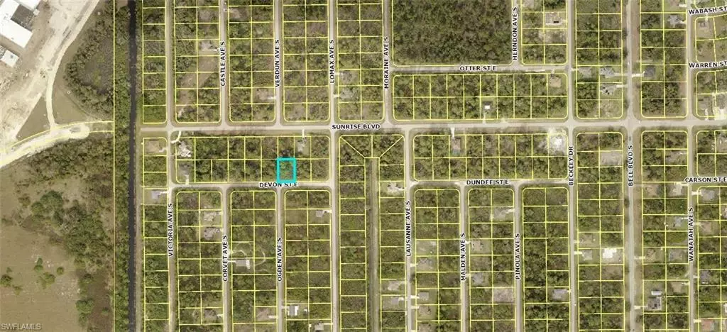 Lehigh Acres, FL 33974,717 Devon ST