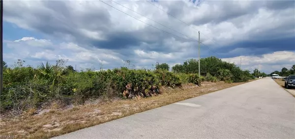 Lehigh Acres, FL 33971,2716 63rd ST W