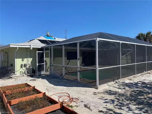 Sanibel, FL 33957,442 Lake Murex CIR