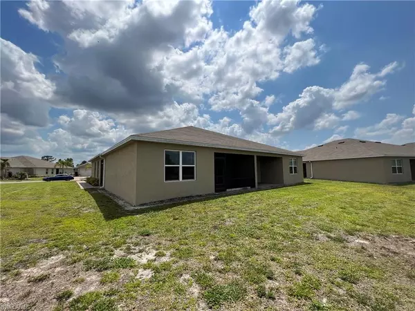 Lehigh Acres, FL 33936,10709 Crossback LN