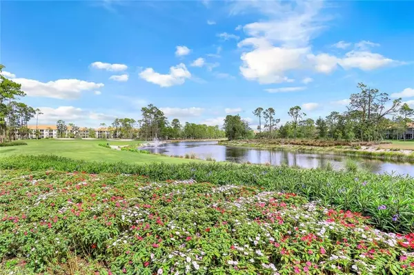 Naples, FL 34120,8223 Parkstone PL #2-304