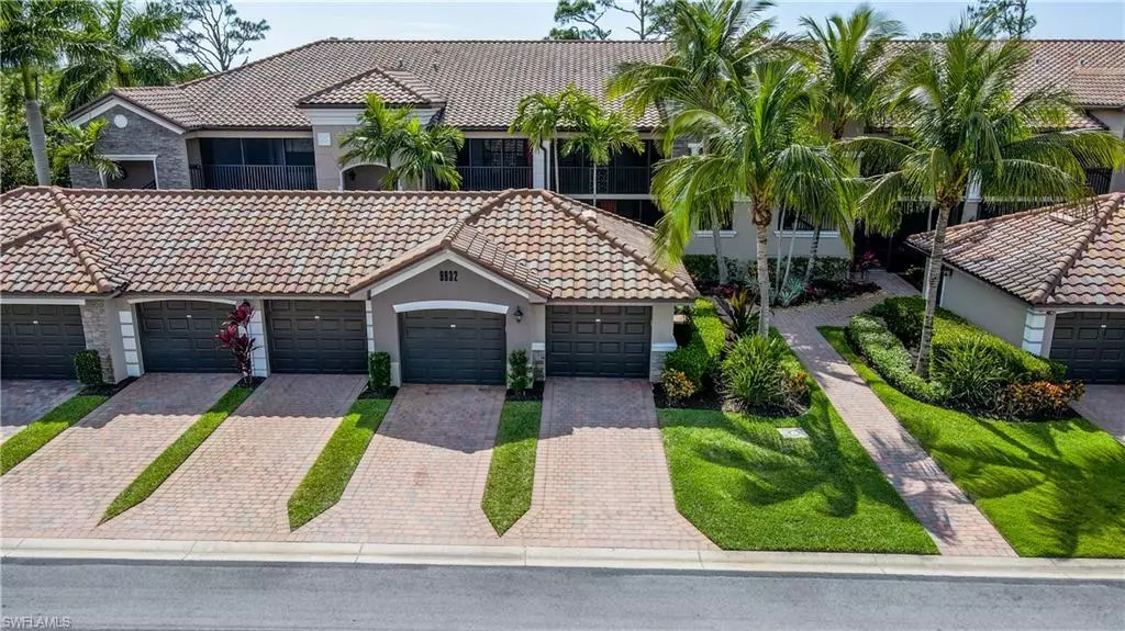 Naples, FL 34113,9832 Venezia CIR #1023