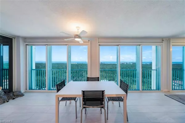 Naples, FL 34108,7515 Pelican Bay BLVD #9C