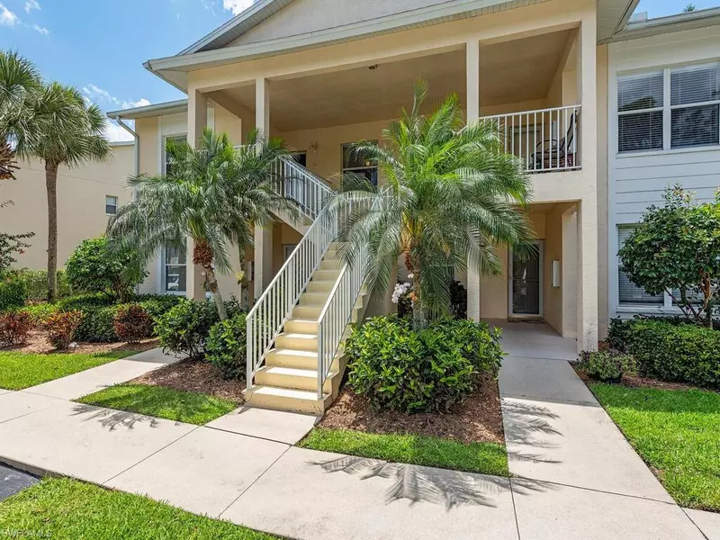 1240 Sarah Jean CIR #M-201, Naples, FL 34110