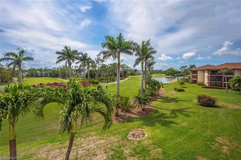 Naples, FL 34104,7260 Coventry CT #426