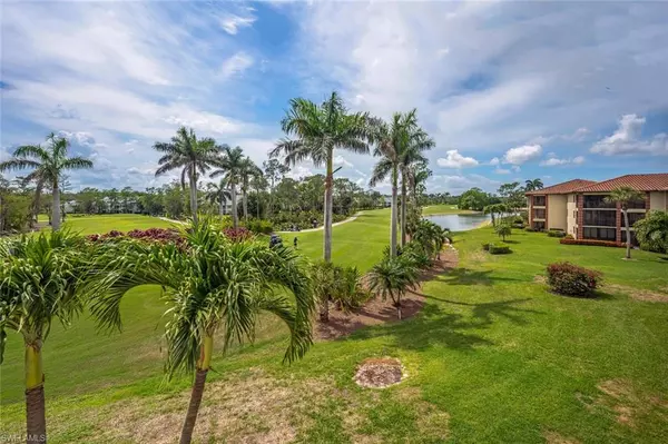 7260 Coventry CT #426, Naples, FL 34104