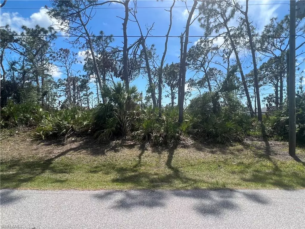 Rotonda West, FL 33947,137 Jade ST