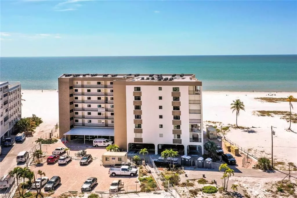 Fort Myers Beach, FL 33931,2532 Estero BLVD #108