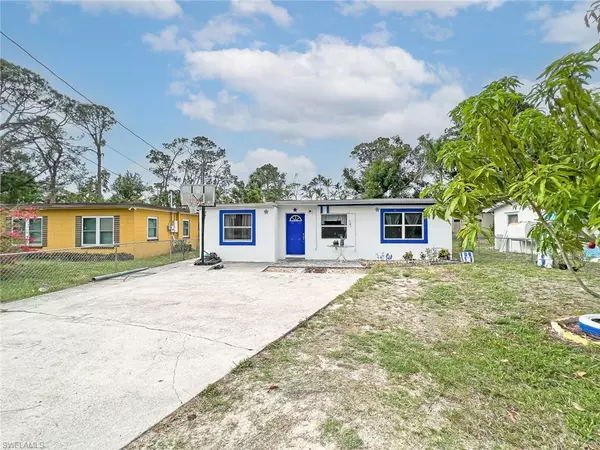 2230 Williams DR, Fort Myers, FL 33901