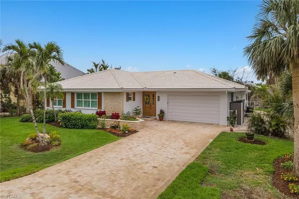 3251 Twin Lakes LN, Sanibel, FL 33957