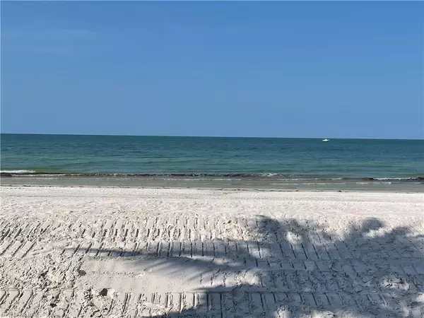 Fort Myers Beach, FL 33931,4805 Estero BLVD