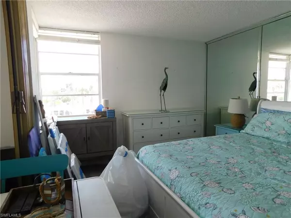 Fort Myers Beach, FL 33931,7300 Estero BLVD #102