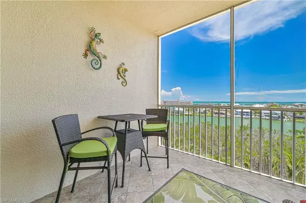 Fort Myers Beach, FL 33931,4182 Bay Beach LN #774