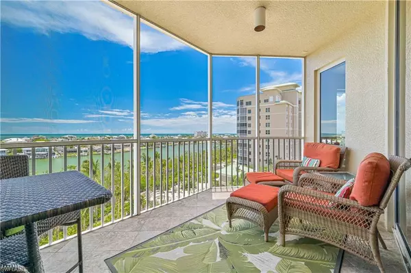 Fort Myers Beach, FL 33931,4182 Bay Beach LN #774