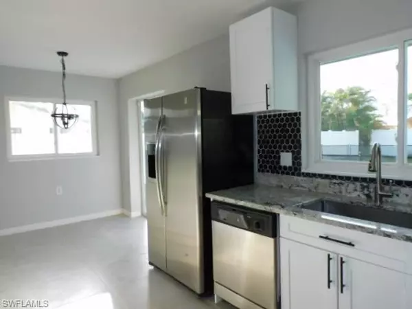 Cape Coral, FL 33904,315 SE 47th ST