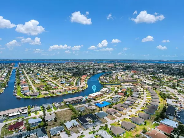 3703 SE 10th AVE #5, Cape Coral, FL 33904