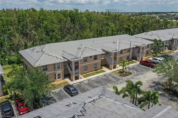 8423 Bernwood Cove LOOP #407, Fort Myers, FL 33966