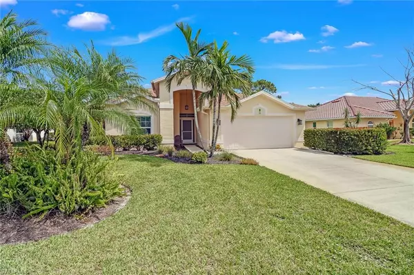 137 Palmetto Dunes CIR, Naples, FL 34113