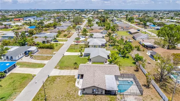 Cape Coral, FL 33904,930 SE 25th LN