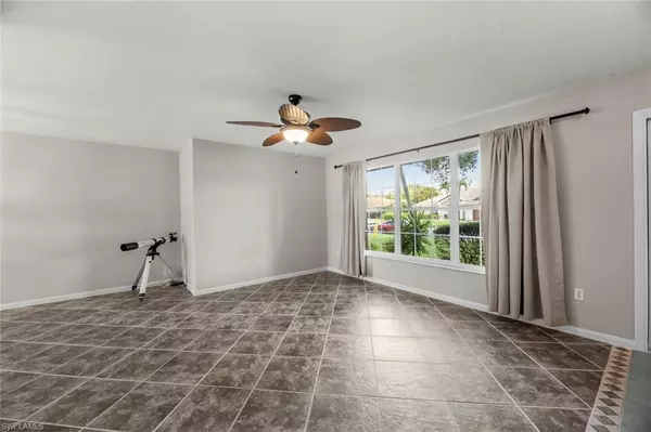 Naples, FL 34109,10268 Boca CIR