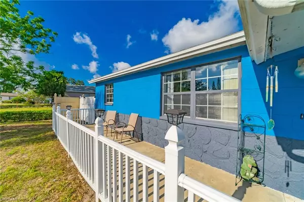 Largo, FL 33773,12818 101st Way