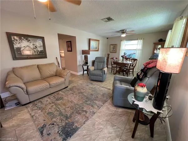 Lehigh Acres, FL 33936,41 Desert Candle CIR