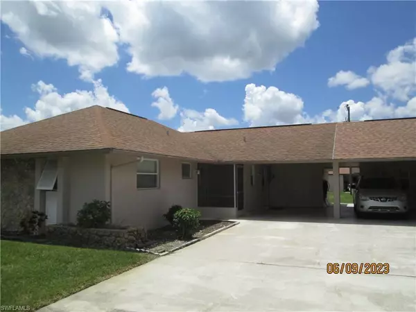 257 Briar CT, Lehigh Acres, FL 33936