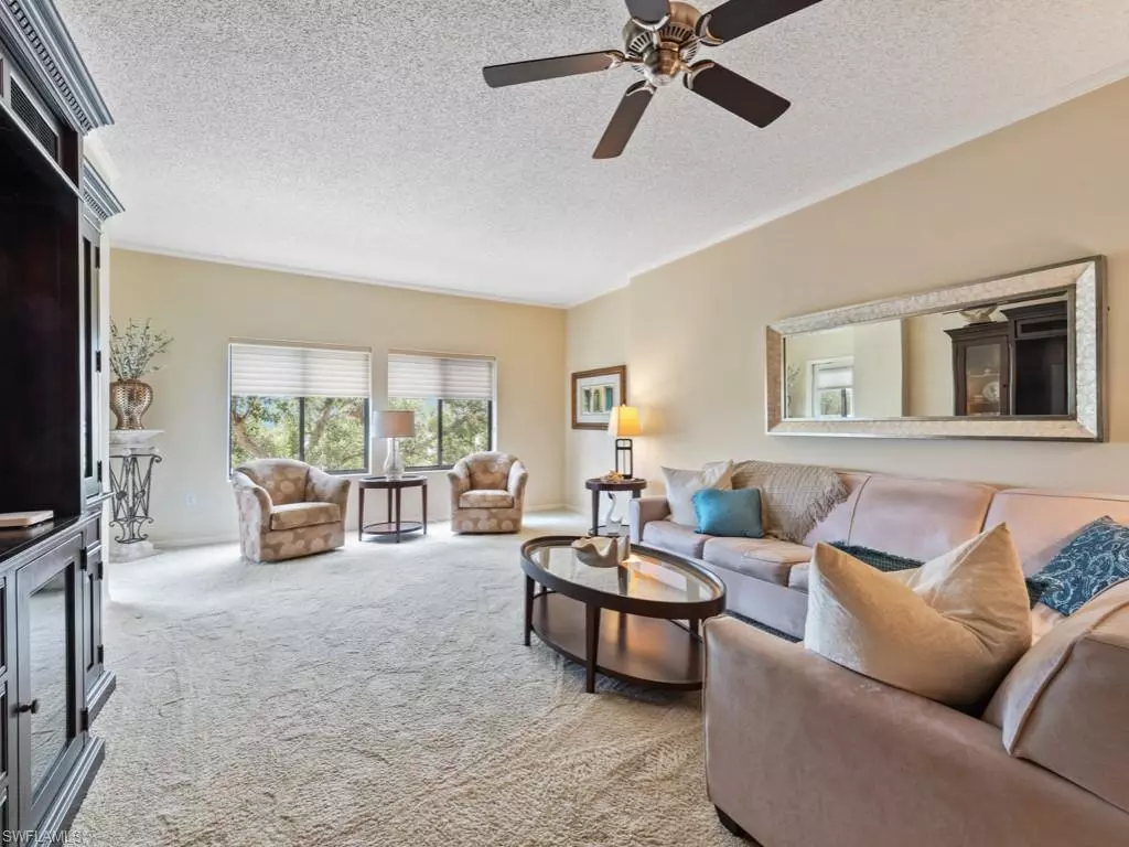 Naples, FL 34110,900 Arbor Lake DR #9-402