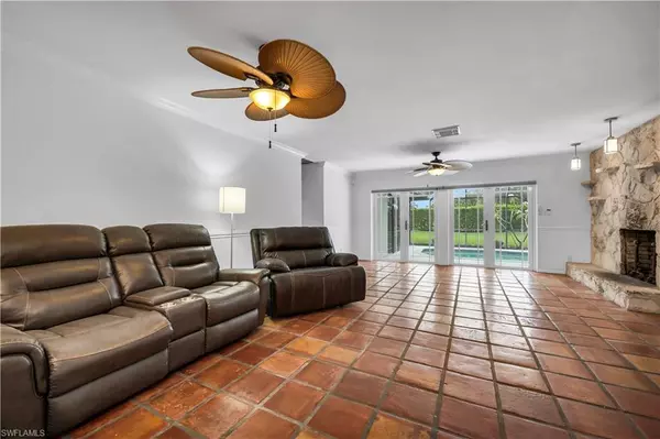 Naples, FL 34110,457 Cypress WAY E