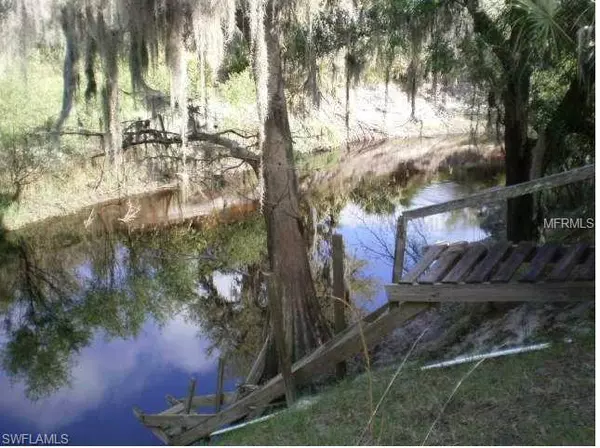 Zolfo Springs, FL 33890,650 Bronco DR